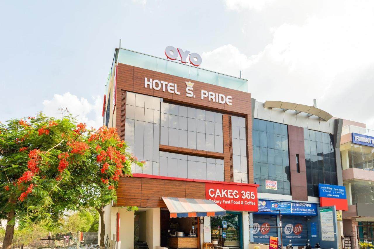 Oyo 71689 Hotel S Pride Indaur Exteriér fotografie